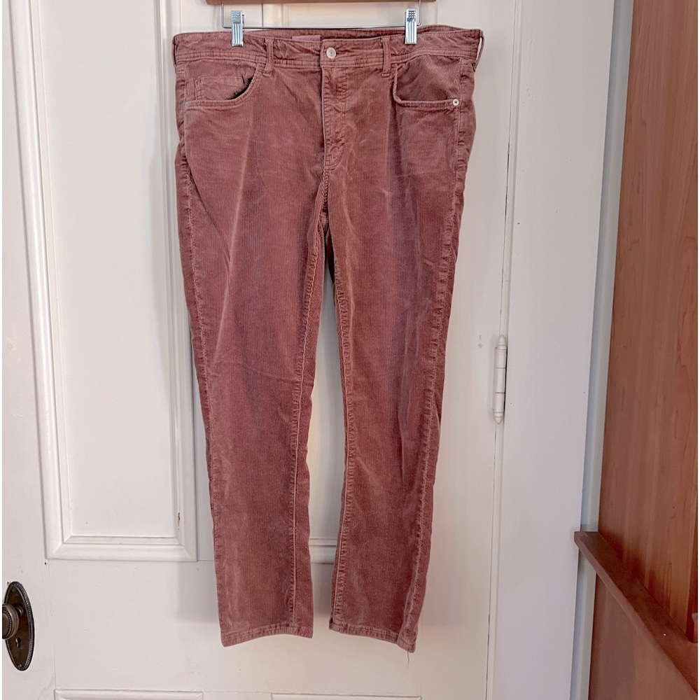 Anthropologie, pilcro cords, brownish pink, ok condition. Size 32, strait leg